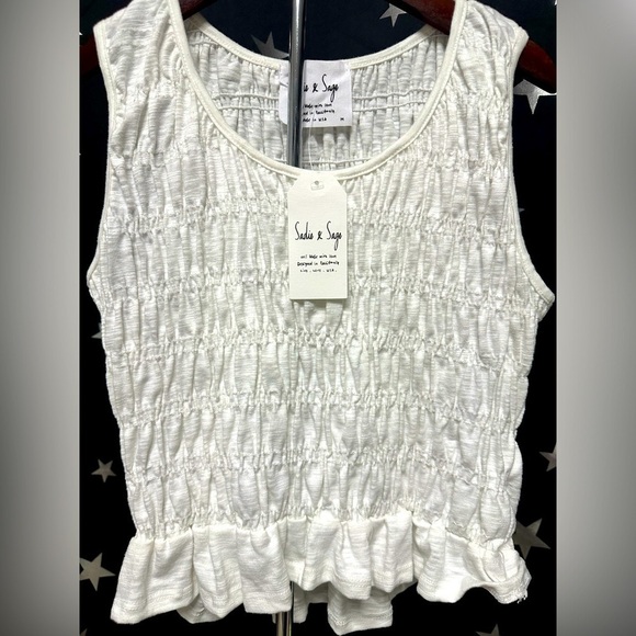 Sadie & Sage Wait a Minute white smocked tank top NWT - Picture 5 of 8